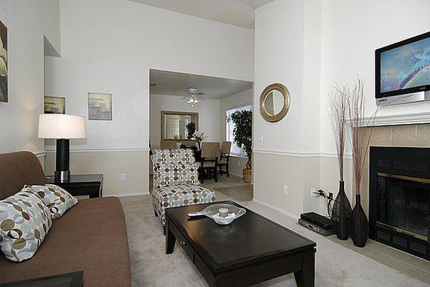 Sacramento Guest Services Apartment Room photo